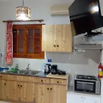 Akrata Golden House 3 *