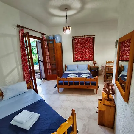 Akrata Golden House 3 Aigeira