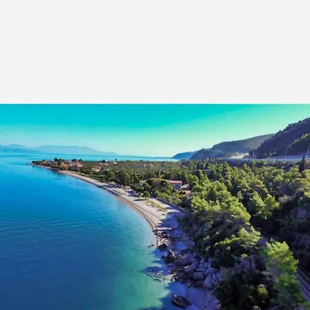 Akrata Golden House 3