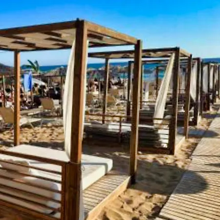 Akrata Golden House 3 *