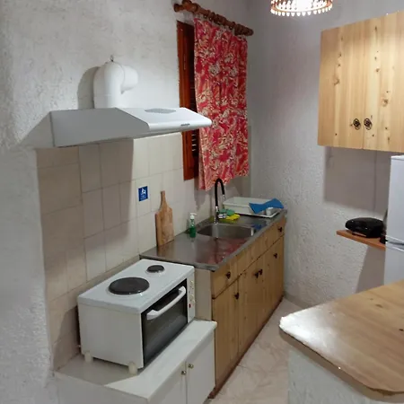 Akrata Golden House 3 * Aigeira