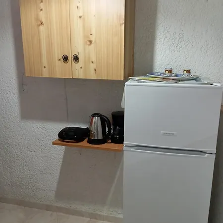 Akrata Golden House 3 *