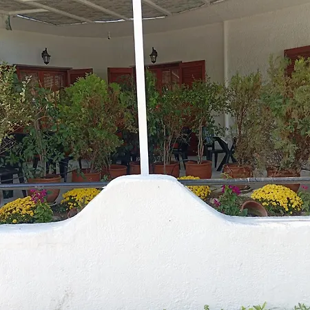 Apartamento Akrata Golden House 3