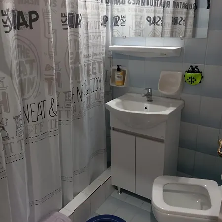 Akrata Golden House 3 Apartamento Aigeira