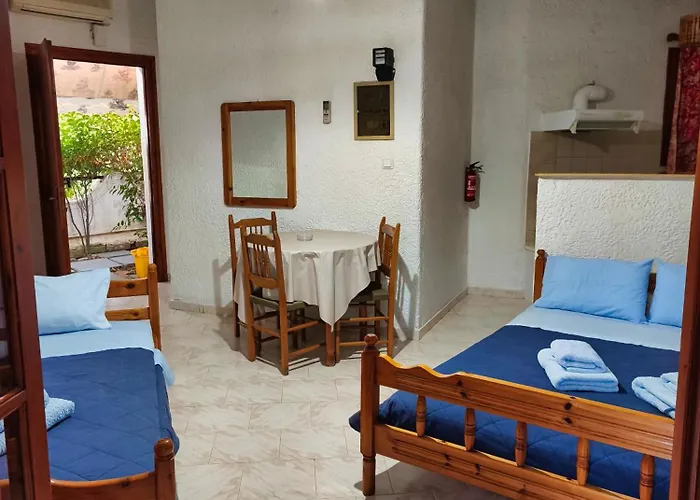 Akrata Golden House 3 * Aigeira