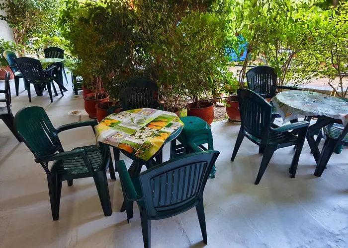Akrata Golden House 3 *