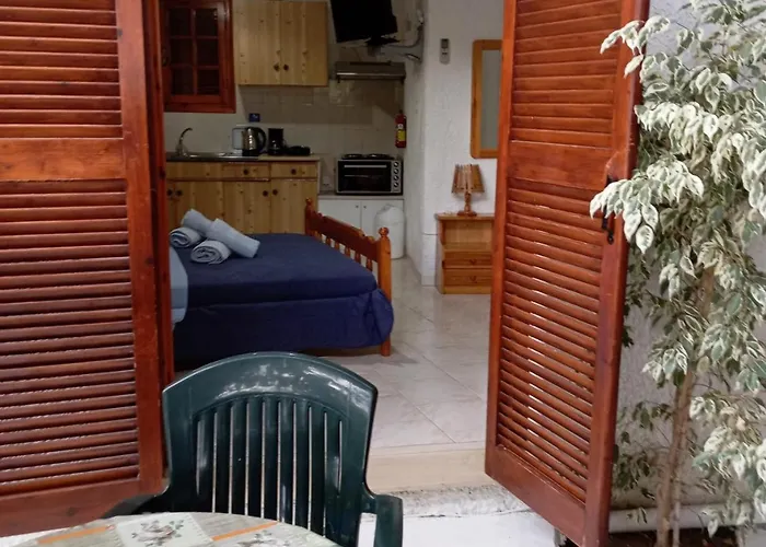 Akrata Golden House 3 * Aigeira