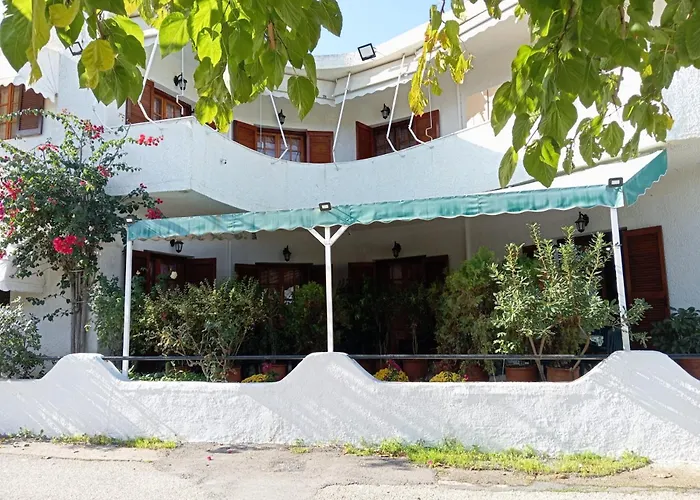 Akrata Golden House 3 Daire